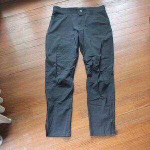 Kuhl Gray Chinos Durable Straight Leg Design